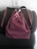 Bolsa pequena academia